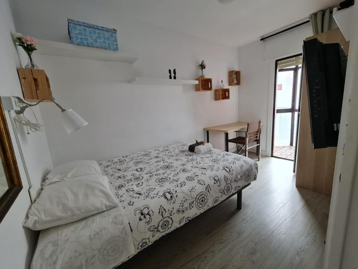 Alojamiento Can Buxeres L'Hospitalet de Llobregat Exteriér fotografie